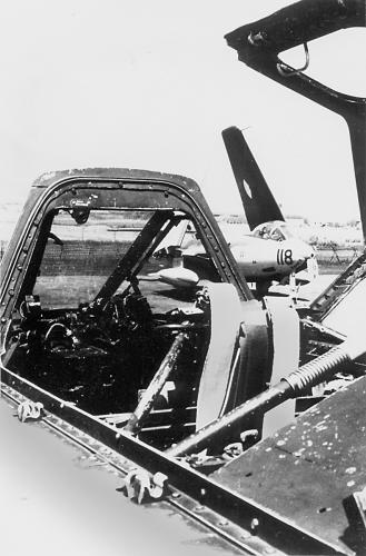 Een Seahawk FGA.50 gezien door de cockpit van een Gloster Meteor van de MLD